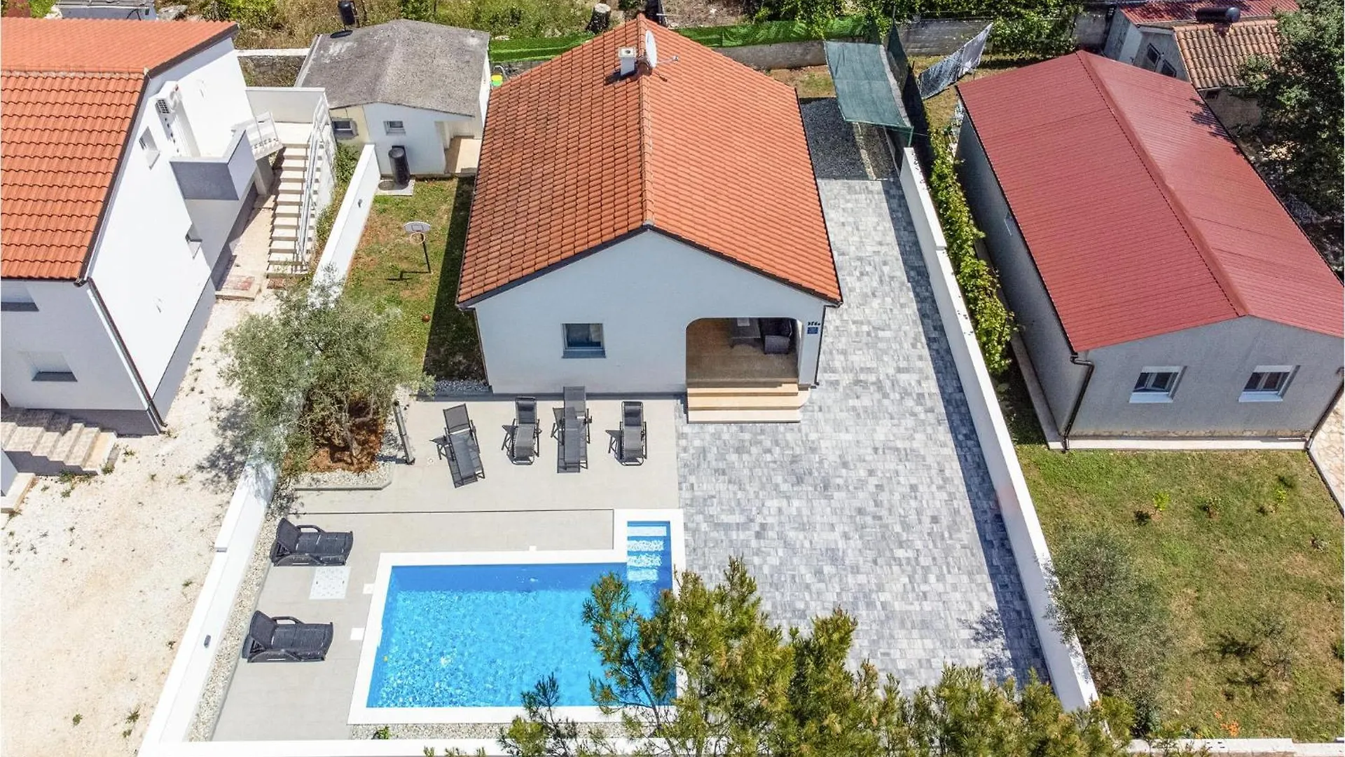 Gorgeous Home In Peroj With Wifi Holiday home